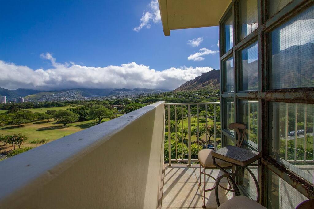 Diamond Head Beach Hotel Honolulu Buitenkant foto